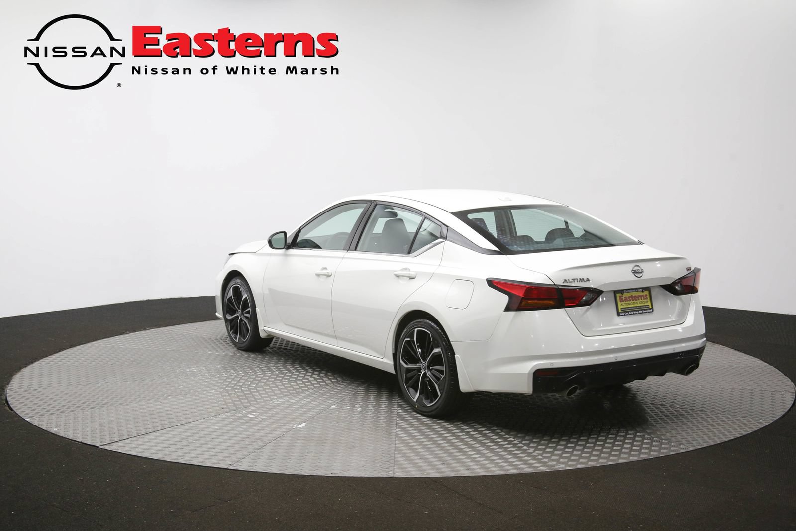 Used 2025 Nissan Altima 2.5 SR FWD image 63