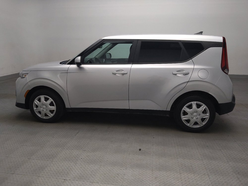 Used 2020 Kia Soul LX FWD image 3