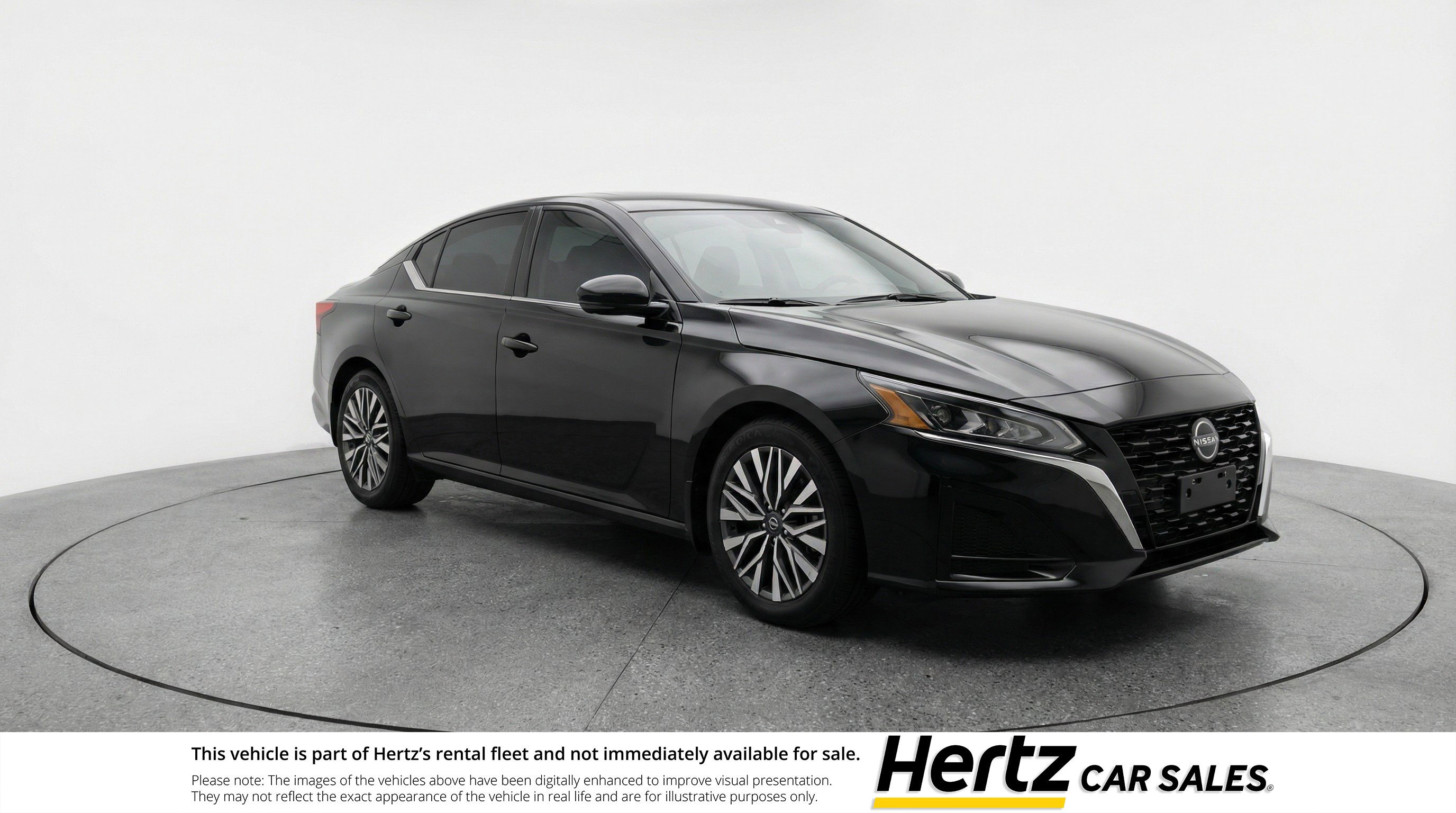 Used 2025 Nissan Altima 2.5 SV image 1