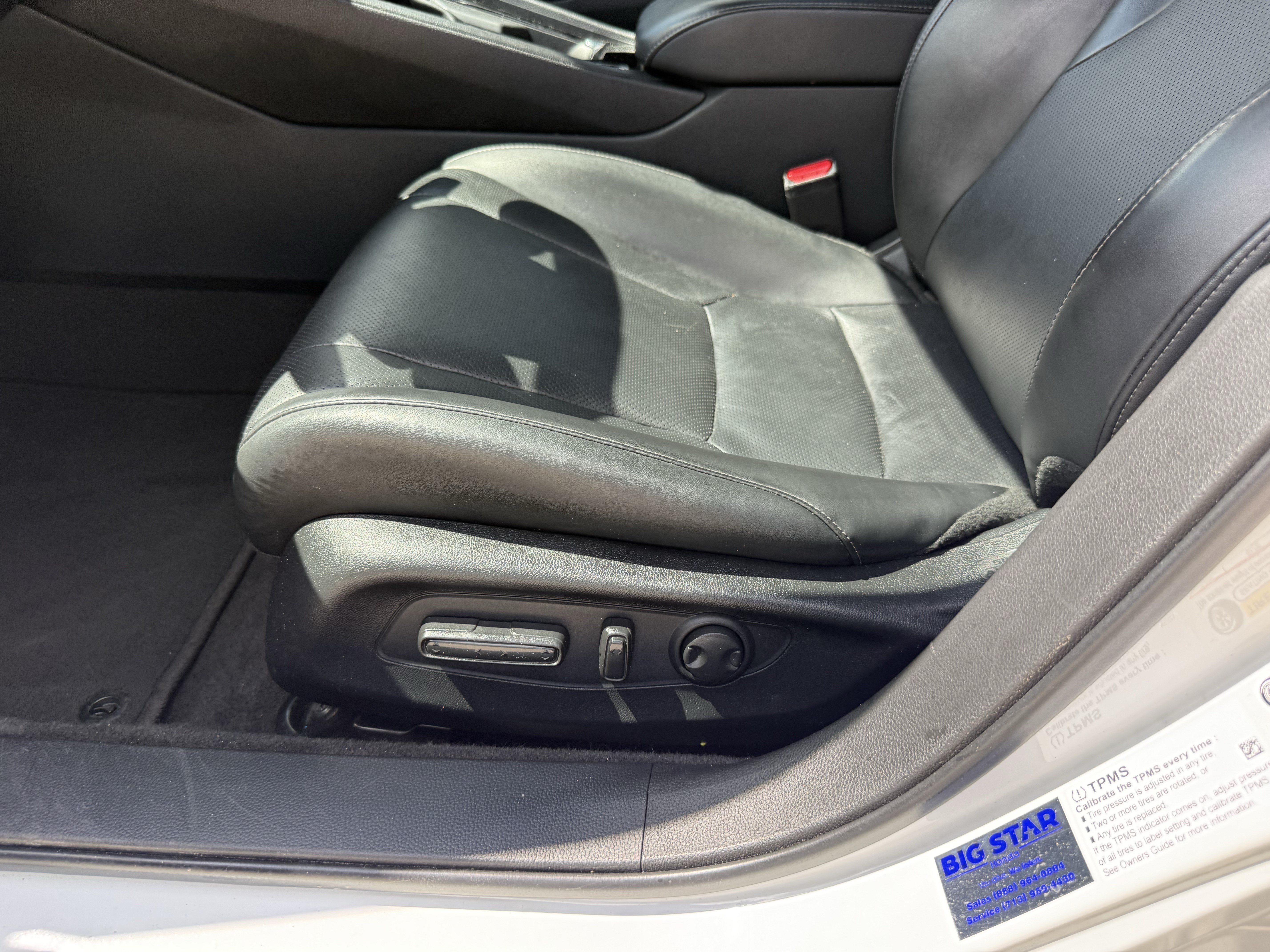 Used 2024 Honda Accord Sport image 29