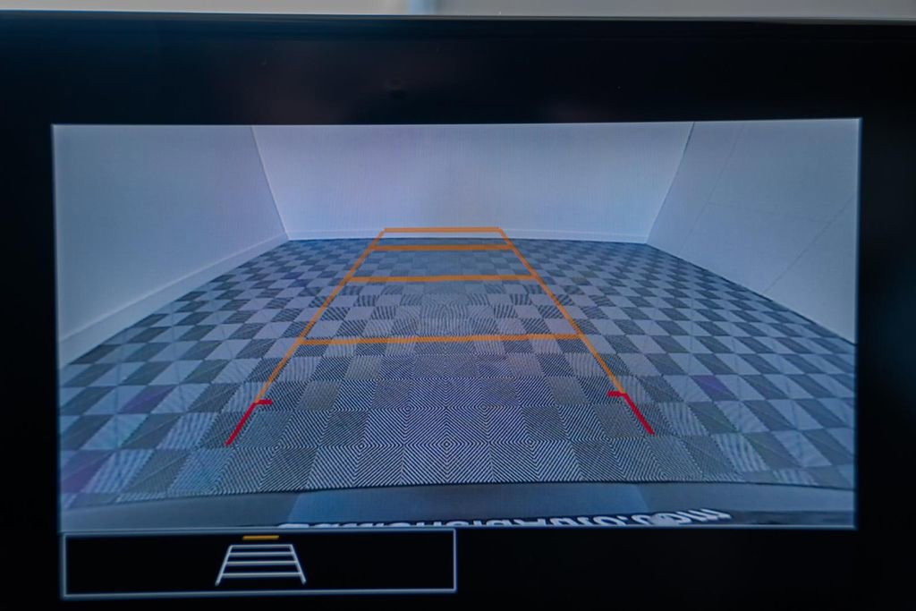 New 2026 Chevrolet Trax RS w/ Sunroof Package FWD image 40