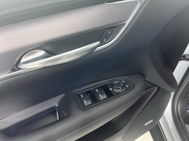 Used 2026 Cadillac XT5 Luxury FWD image 22
