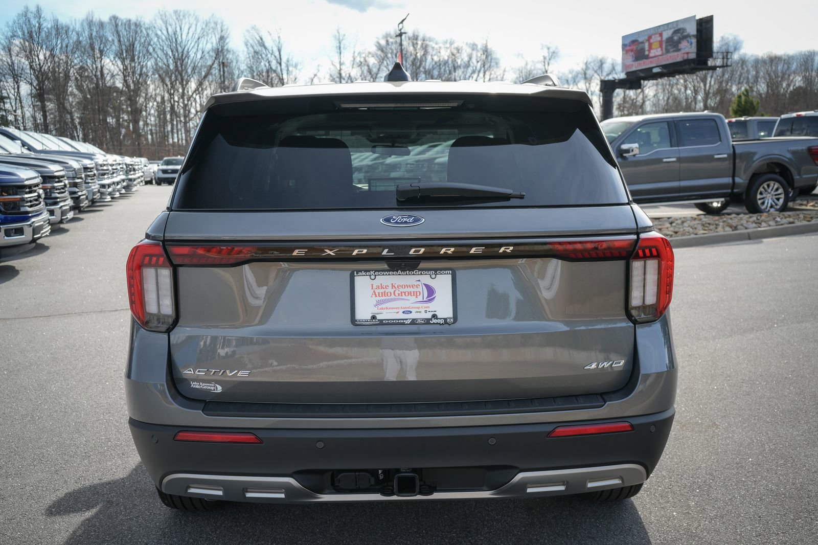 New 2026 Ford Explorer Active w/ Active Comfort Package image 8