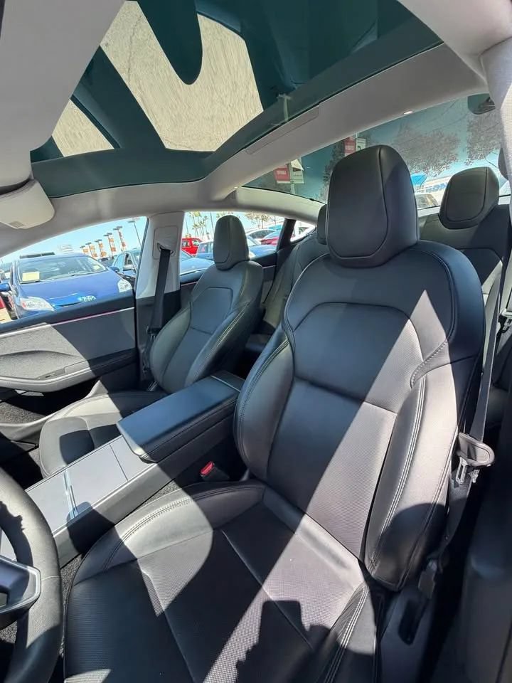 Used 2024 Tesla Model 3 Standard Range RWD image 7