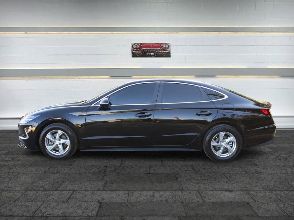 Used 2023 Hyundai Sonata SE FWD image 4