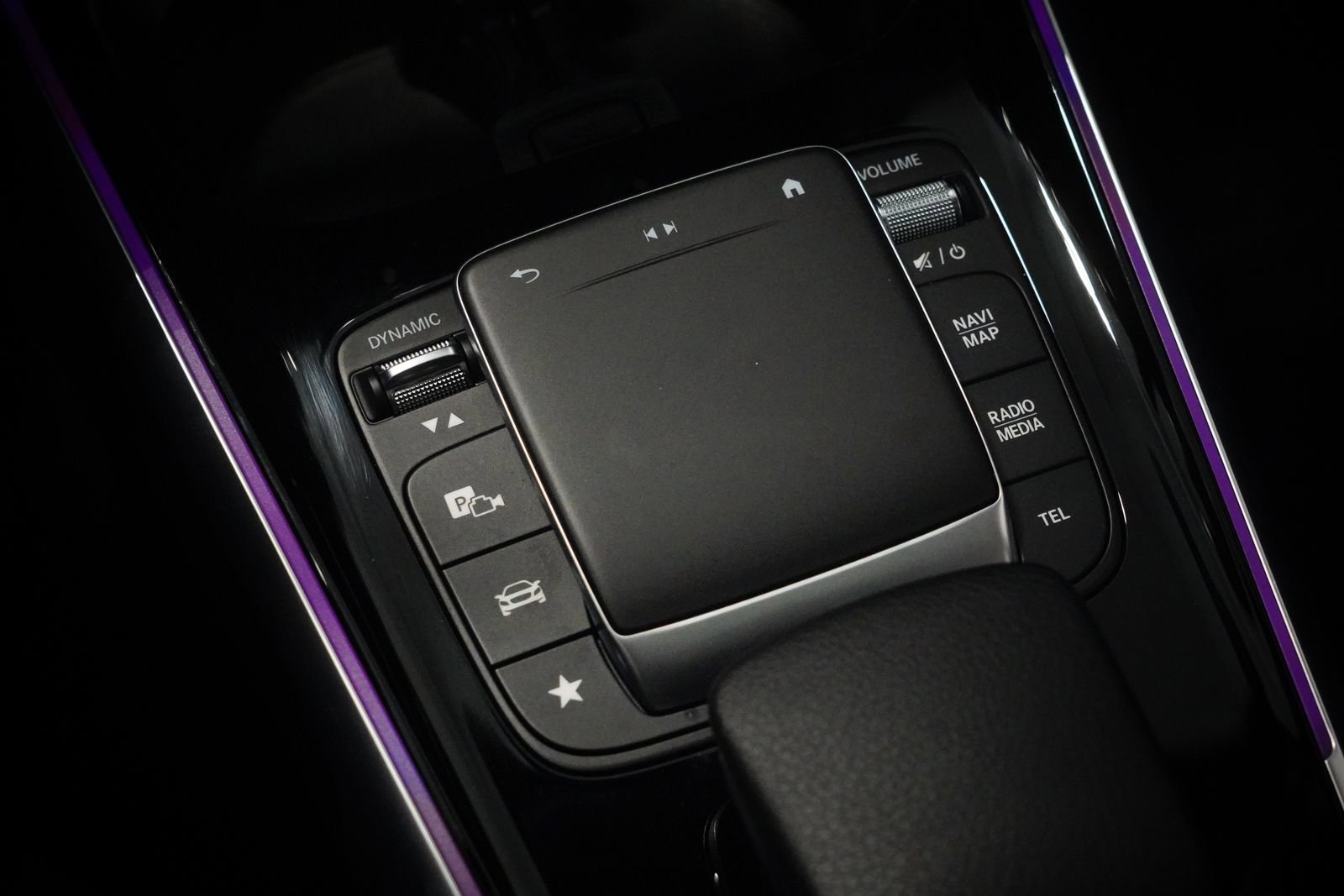 Used 2023 Mercedes-Benz GLB 250 4MATIC image 26