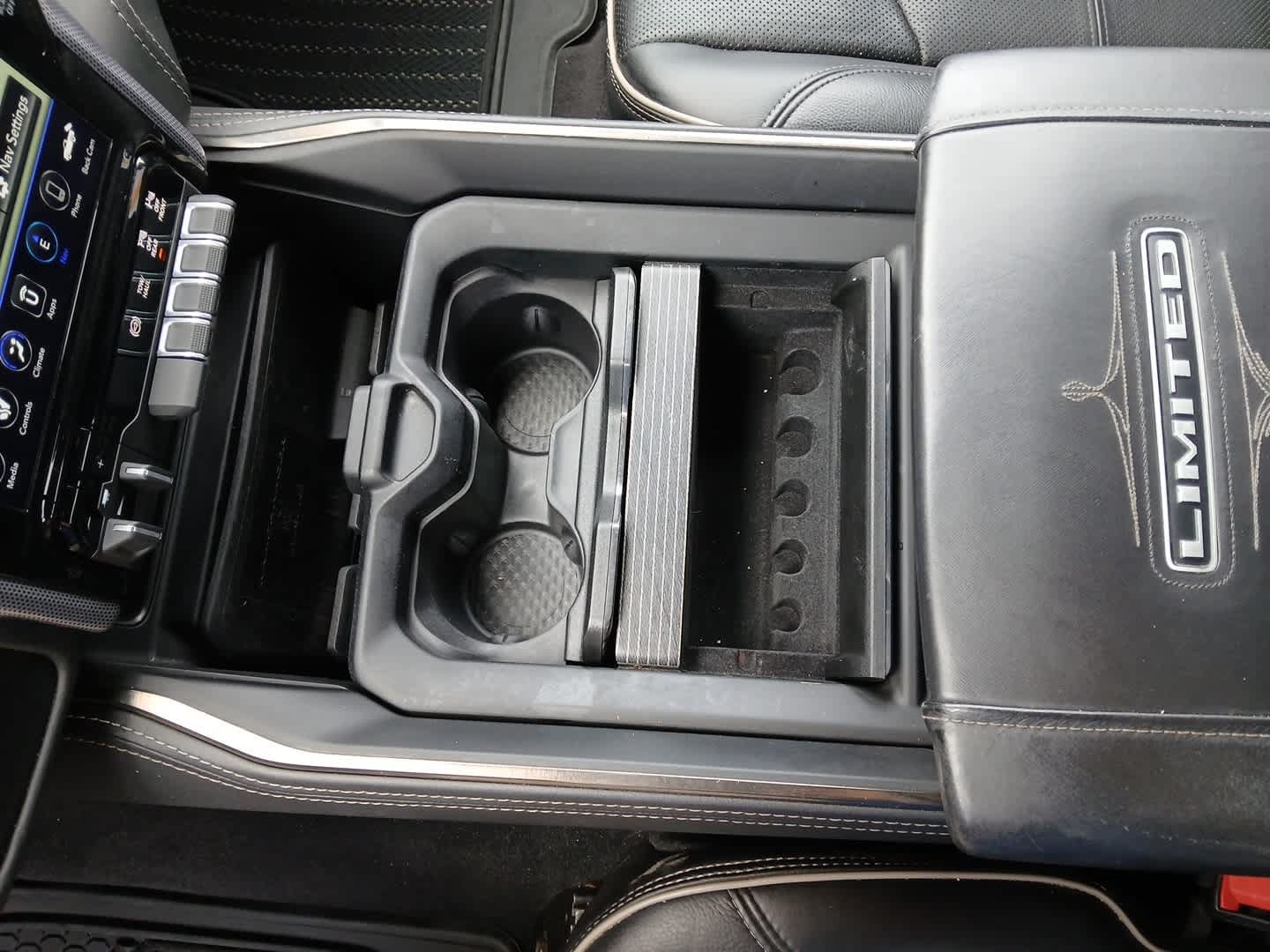 Used 2020 RAM 2500 Limited AWD/4WD image 38