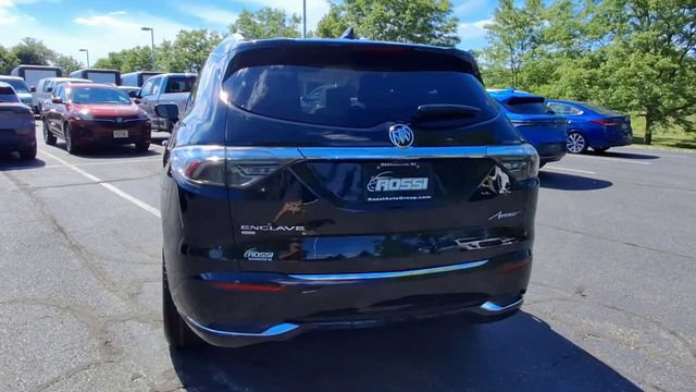 Certified 2023 Buick Enclave Avenir w/ Avenir Technology Package AWD/4WD image 7