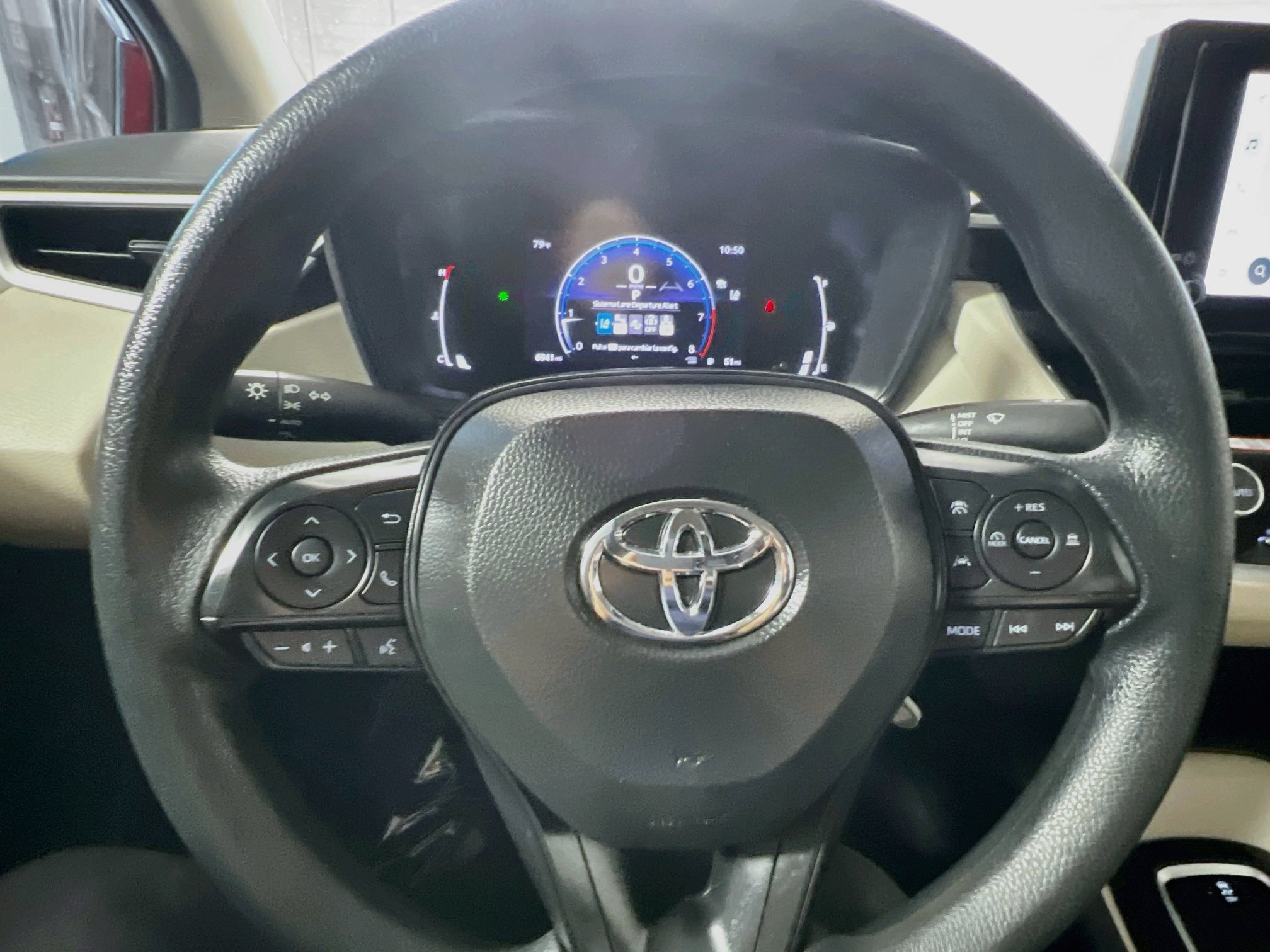 Used 2026 Toyota Corolla LE FWD image 18