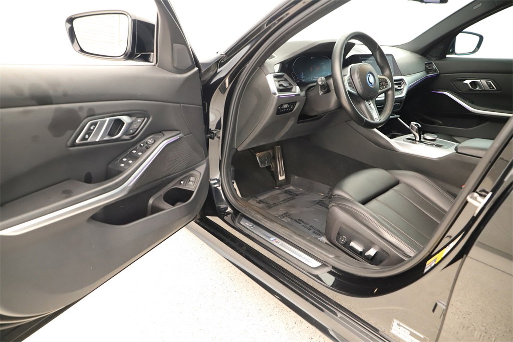 Used 2022 BMW 330e w/ M Sport Package image 14