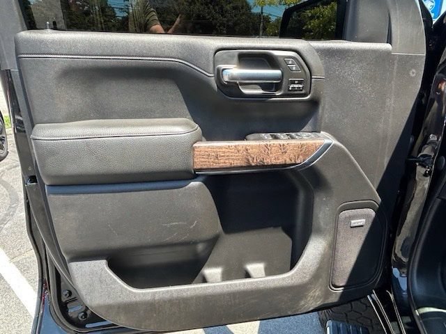 Used 2021 GMC Sierra 1500 Denali w/ Denali Ultimate Package AWD/4WD image 23