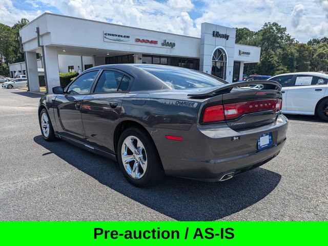 Used 2014 Dodge Charger SE w/ Sport Appearance Group RWD image 7