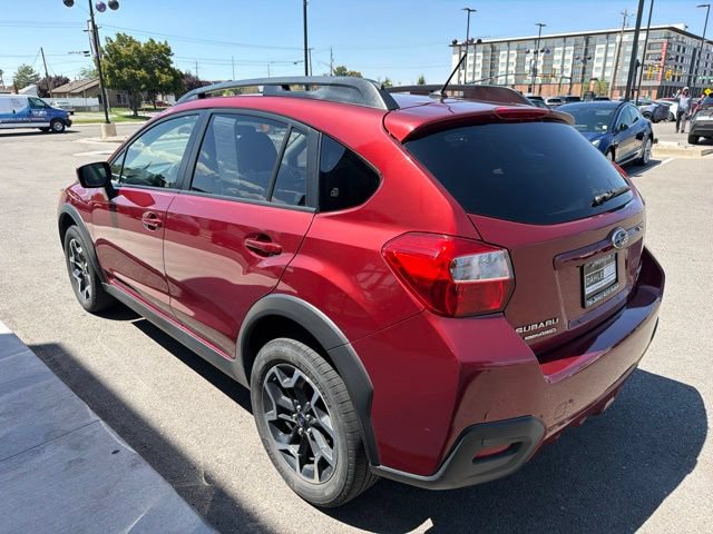 Used 2016 Subaru Crosstrek 2.0i Premium w/ Moonroof Package AWD/4WD image 5