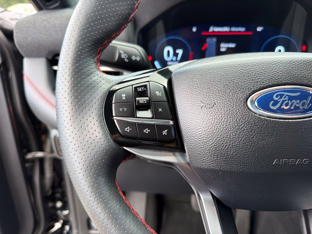 Used 2026 Ford Explorer ST-Line AWD/4WD image 16