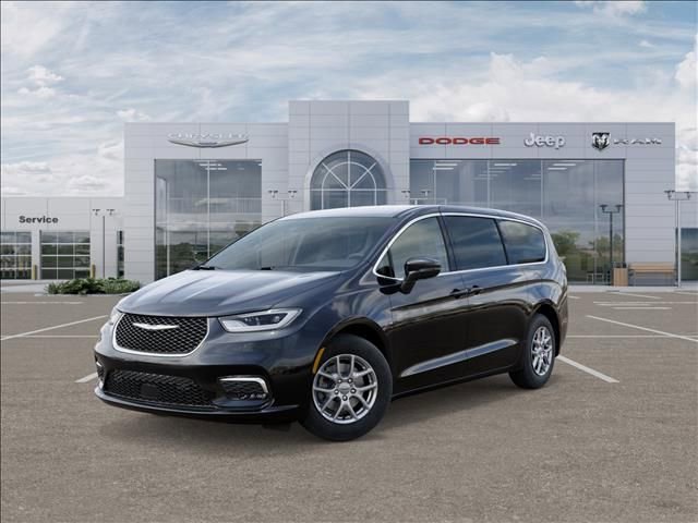 New 2026 Chrysler Pacifica Select image 1