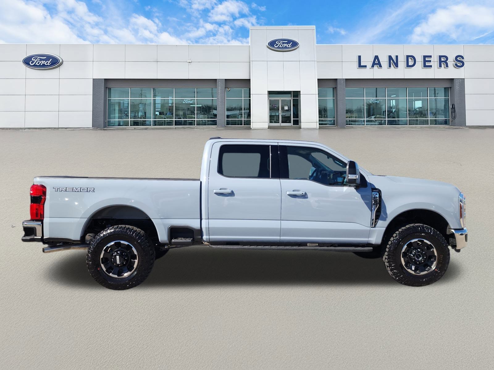 New 2026 Ford F250 Lariat w/ Tremor Off-Road Package image 2