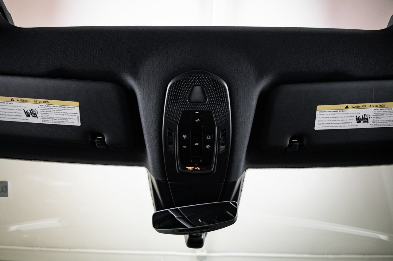 Certified 2026 Porsche Cayenne AWD/4WD image 20