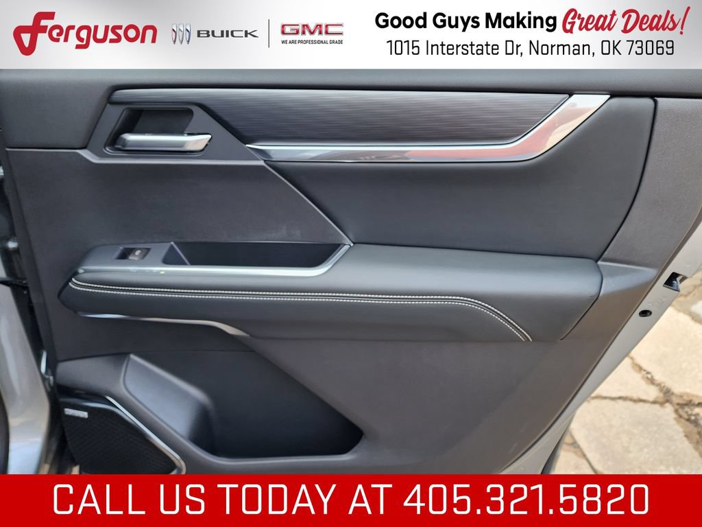 New 2026 GMC Acadia Elevation w/ Black Edition FWD image 42