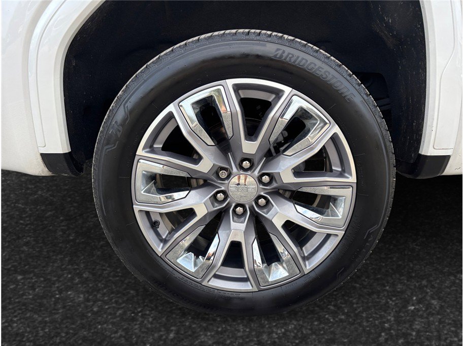 Used 2022 GMC Sierra 1500 Denali w/ Denali Reserve Package image 16