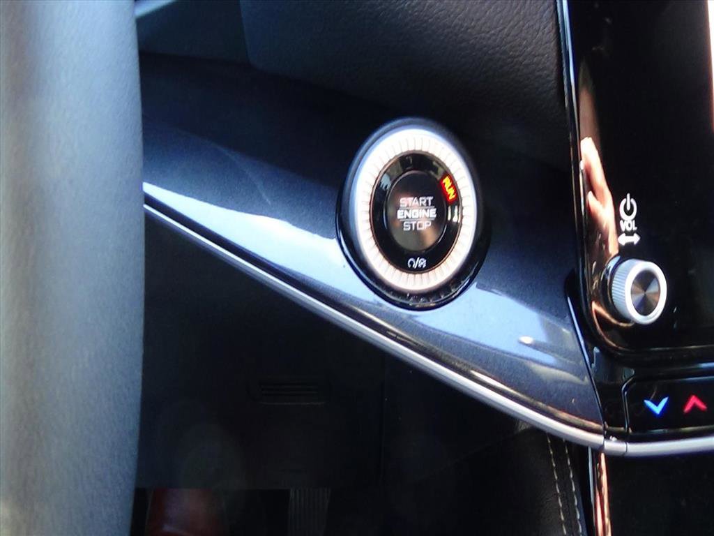 Certified 2024 Jeep Wagoneer 4WD w/ Convenience Group I image 24