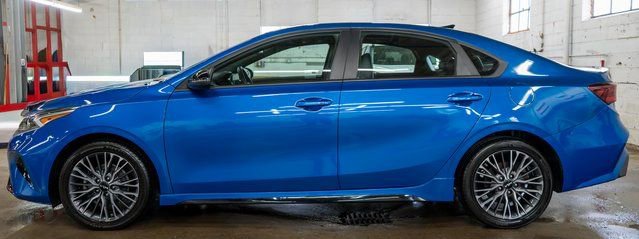 Used 2023 Kia Forte GT-Line w/ GT-Line Premium Package image 9