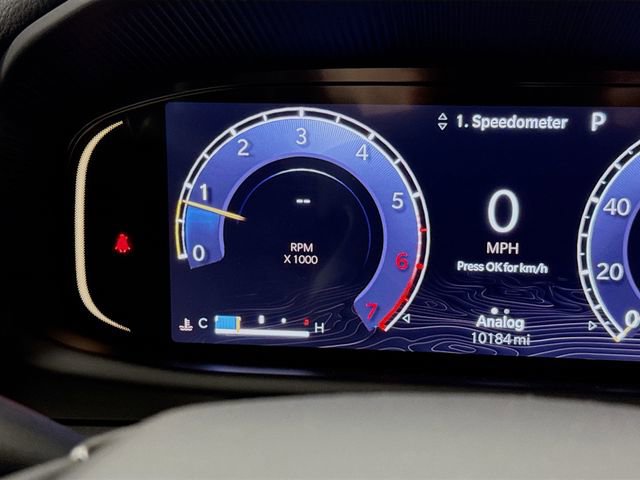 Used 2025 Jeep Wagoneer 4WD w/ Convenience Group I image 12