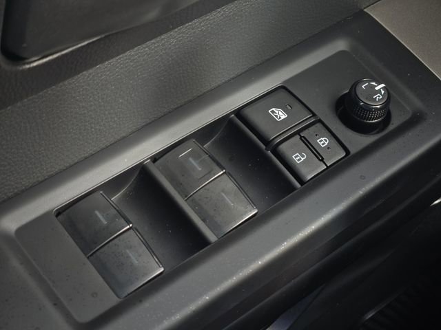 Used 2025 Toyota Tundra SR5 w/ SR5 Convenience Package AWD/4WD image 27