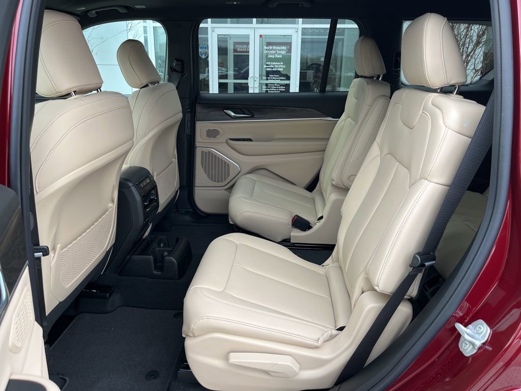 New 2026 Jeep Grand Cherokee L Limited image 15