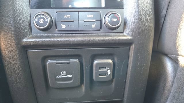 Used 2021 Chevrolet Traverse Premier image 27