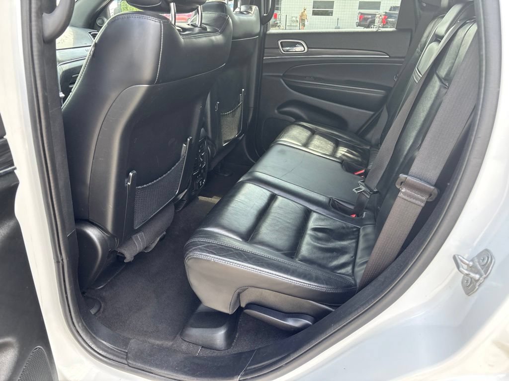 Used 2022 Jeep Grand Cherokee Limited AWD/4WD image 18