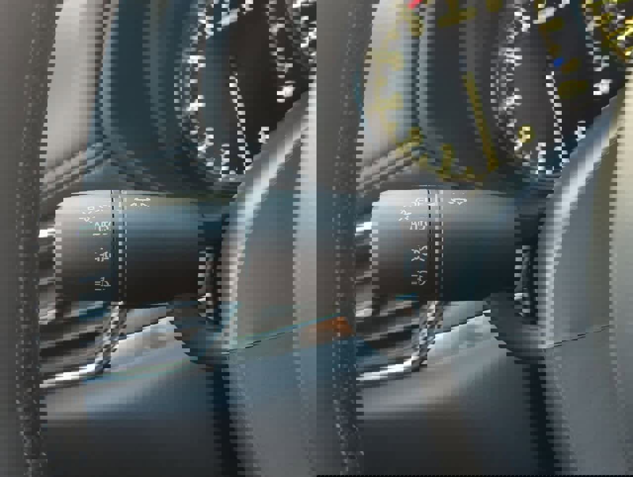 Used 2025 MAZDA CX-5 Signature image 26