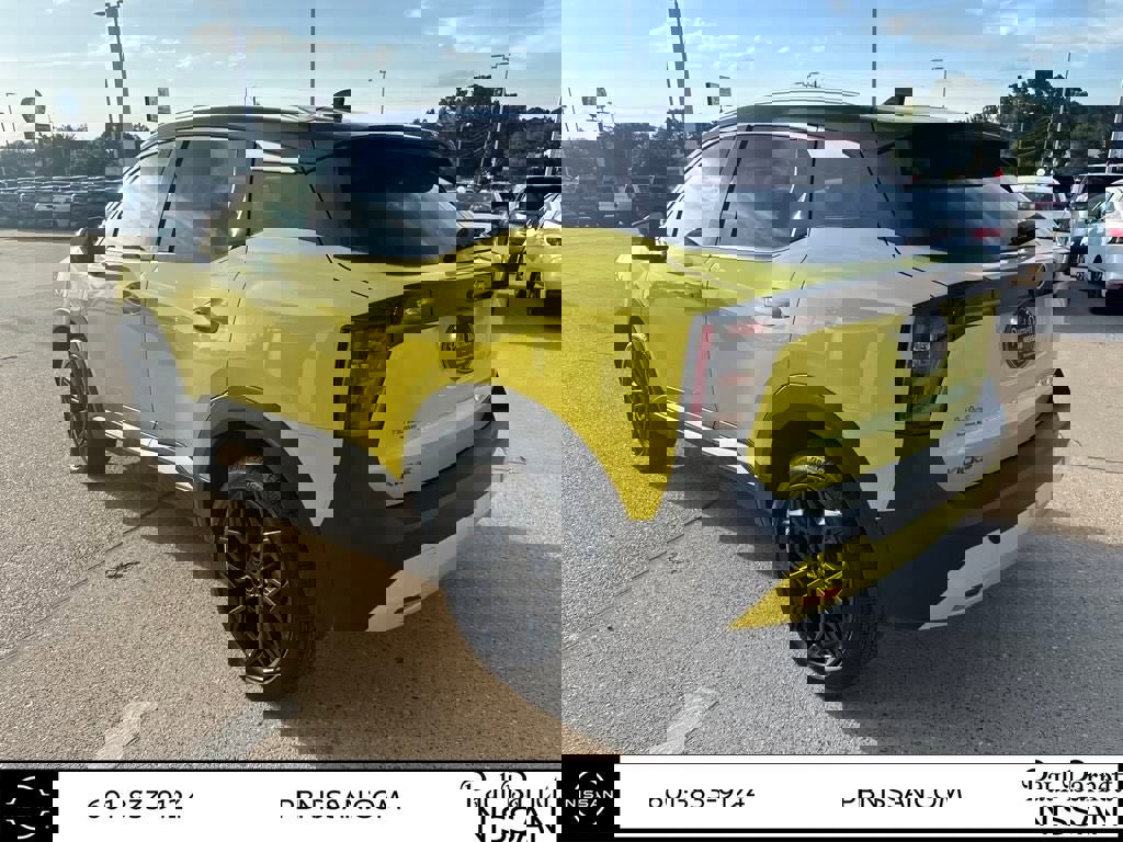 New 2025 Nissan Kicks SR image 16