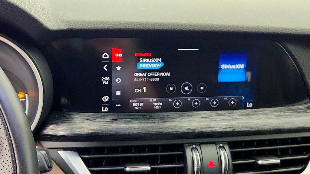 Used 2021 Alfa Romeo Stelvio Sprint w/ Cold Weather Package AWD/4WD image 19