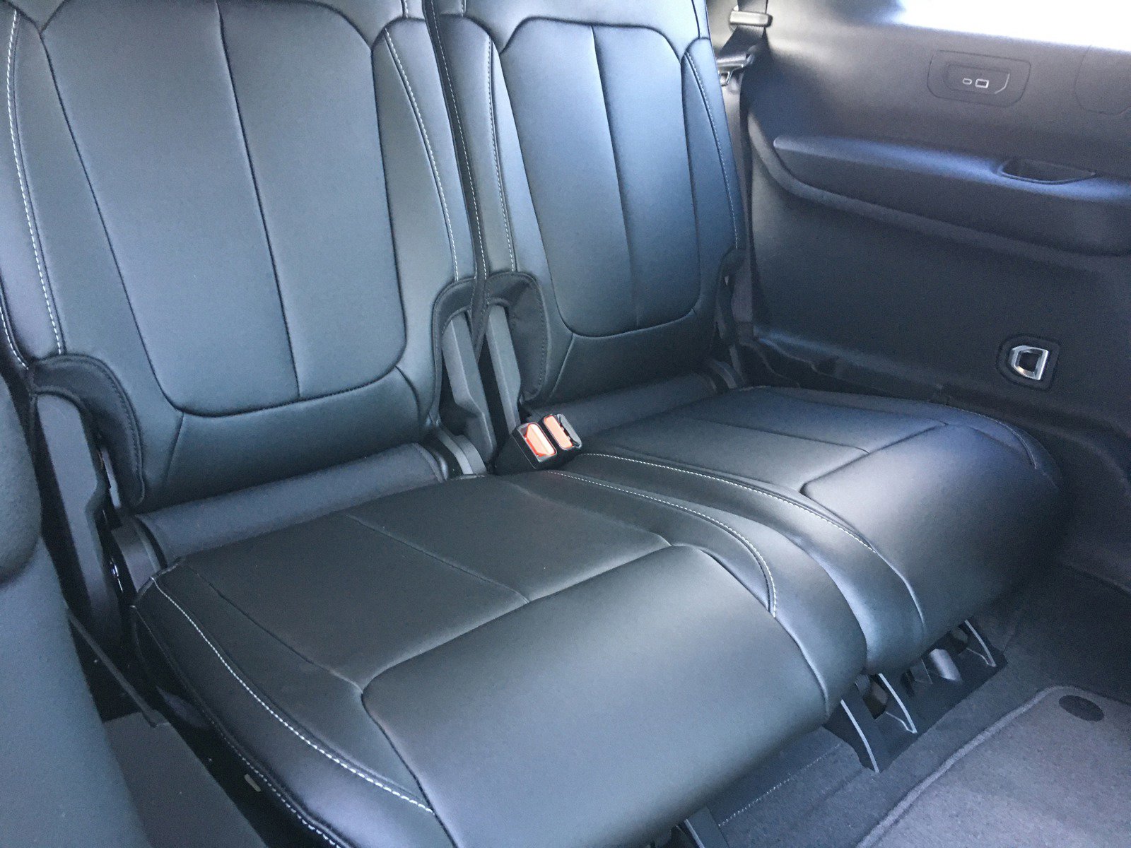 New 2025 Jeep Grand Cherokee L Limited image 13