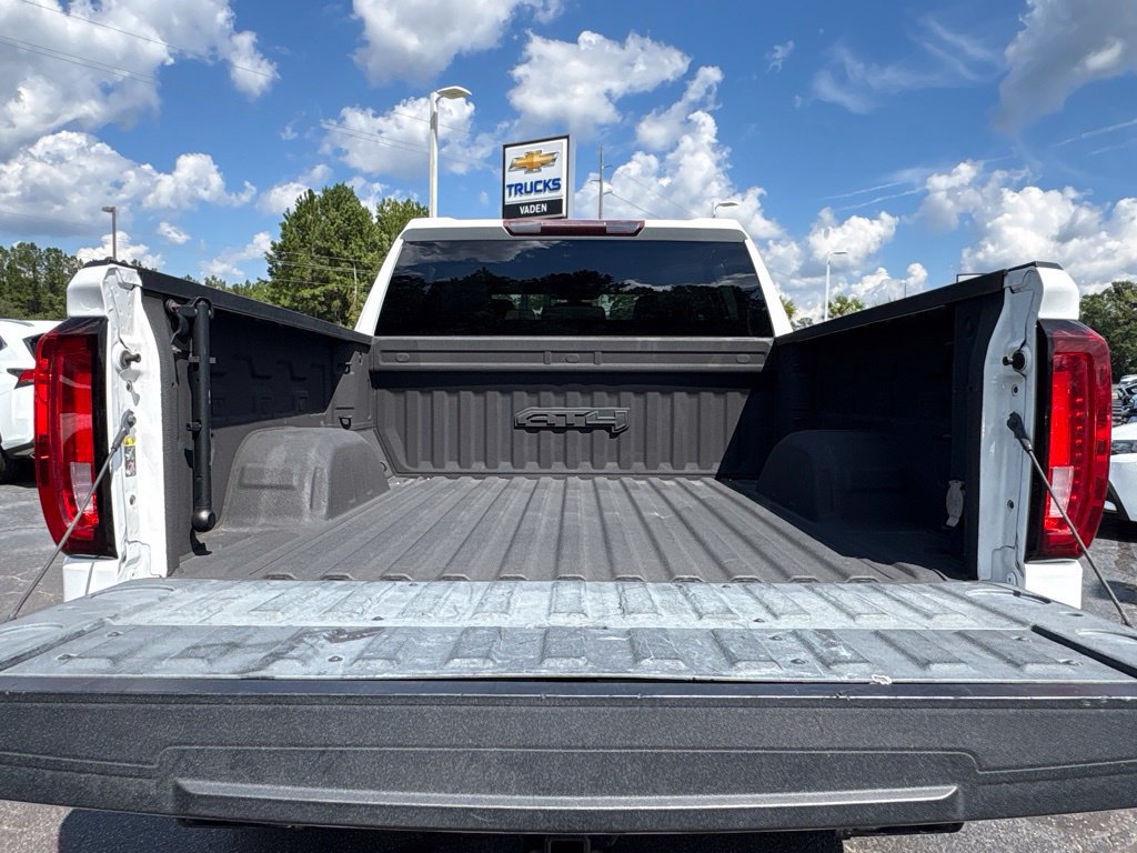 Used 2021 GMC Sierra 1500 AT4 AWD/4WD image 13
