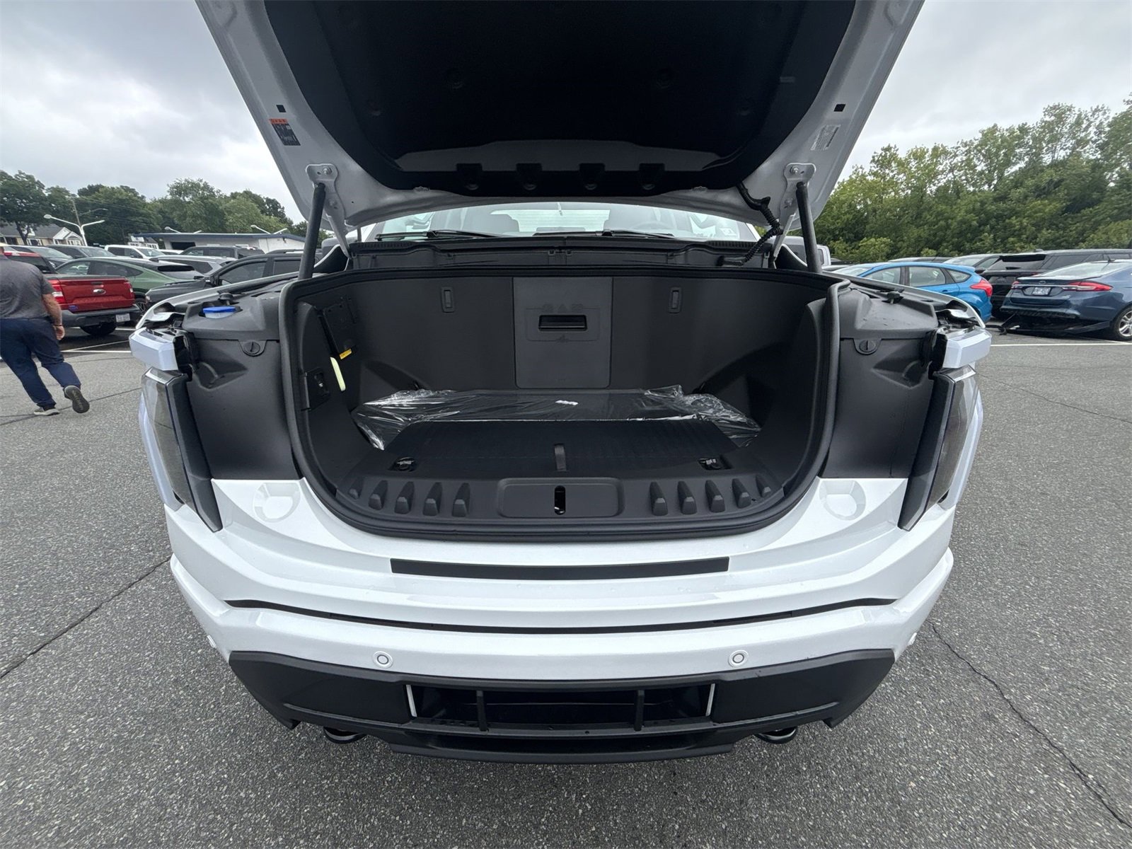 New 2025 Ford F150 Lightning Flash image 19