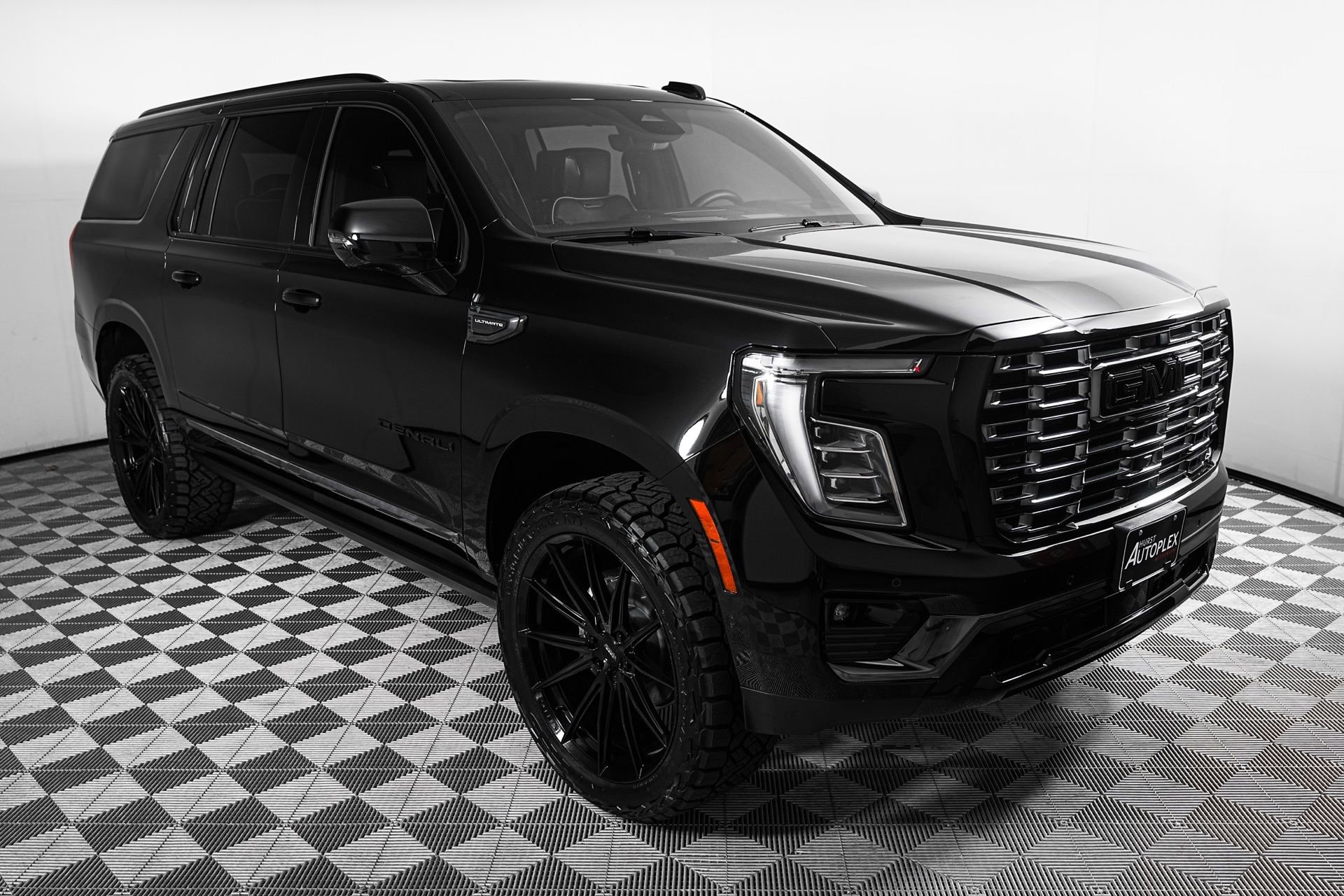 Used 2026 GMC Yukon XL Denali Ultimate image 4