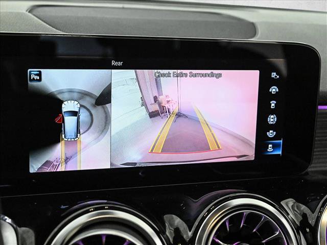 Used 2023 Mercedes-Benz GLB 250 4MATIC image 15