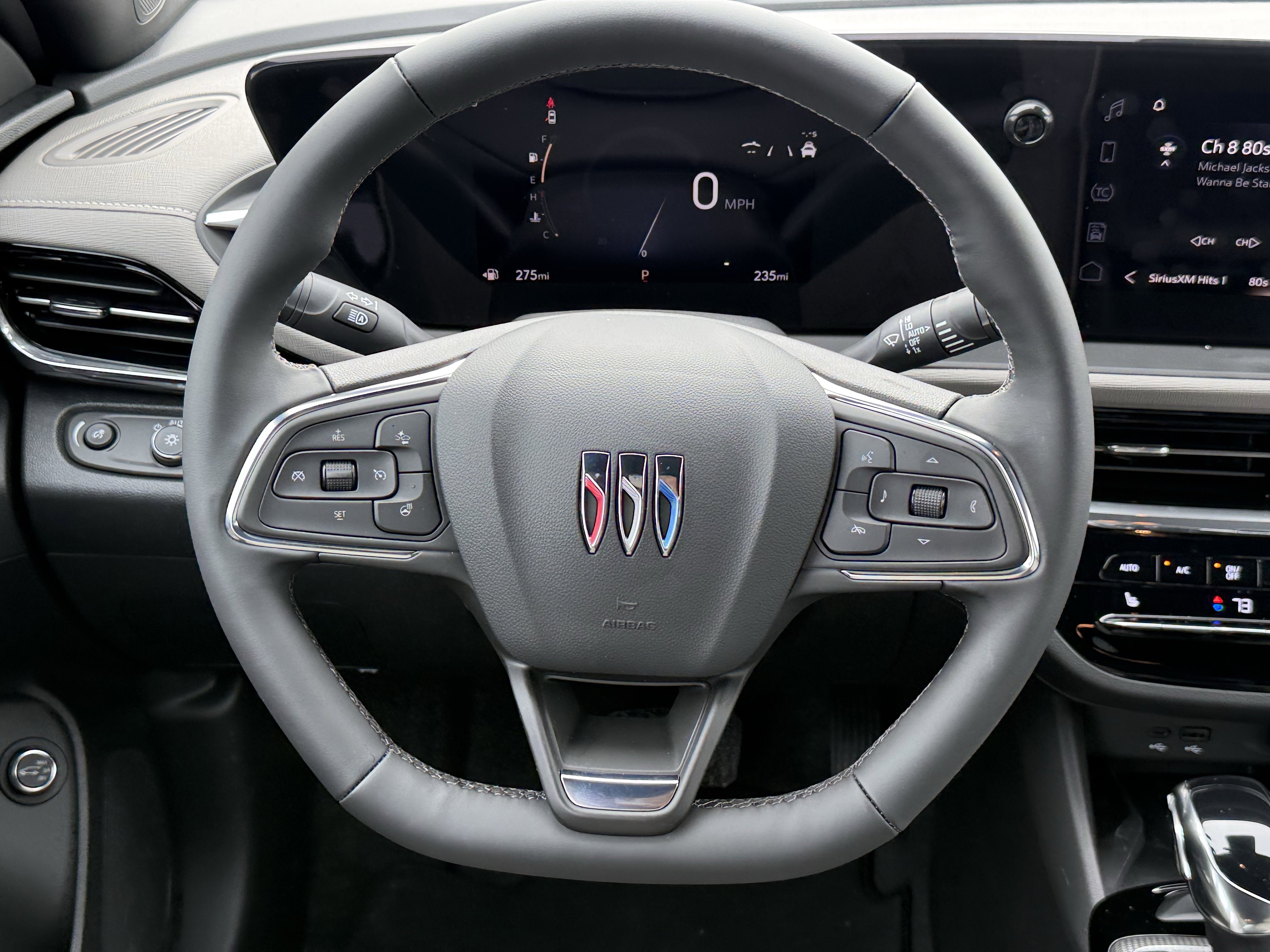 Used 2026 Buick Envista Avenir image 12