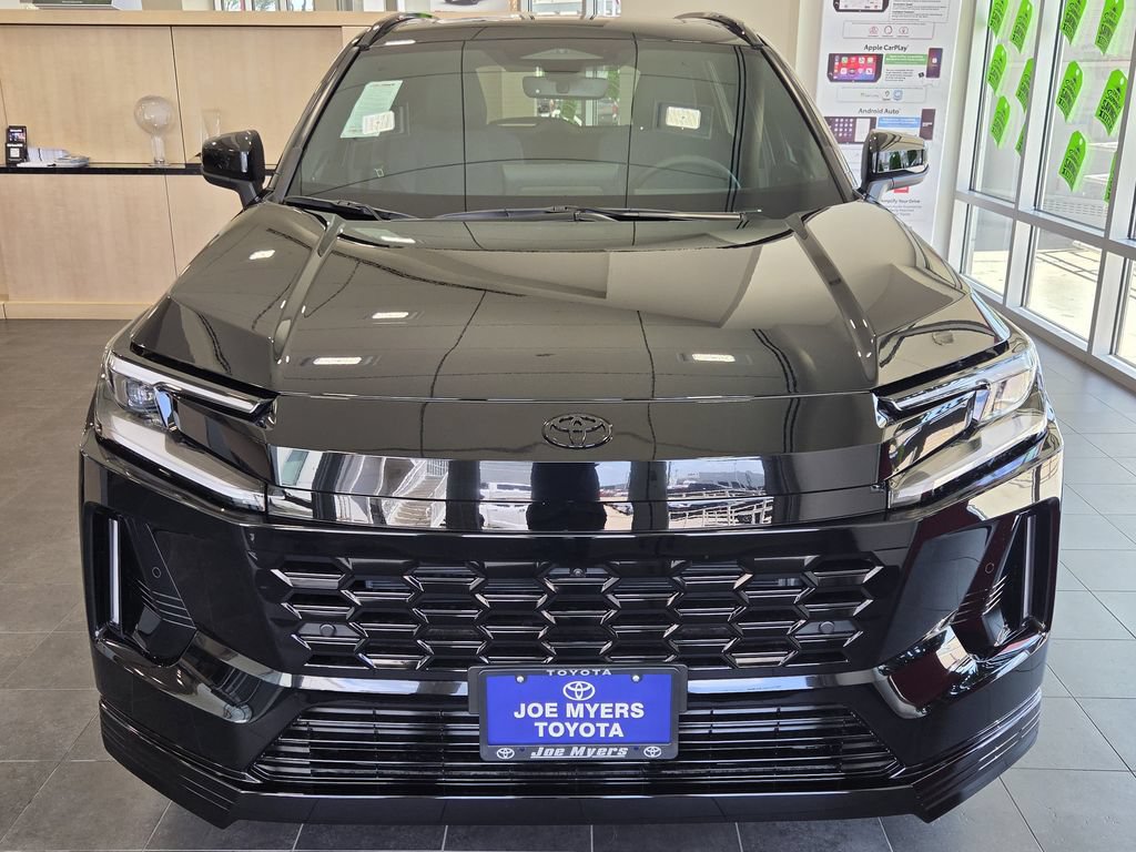 New 2026 Toyota RAV4 XSE AWD/4WD image 3