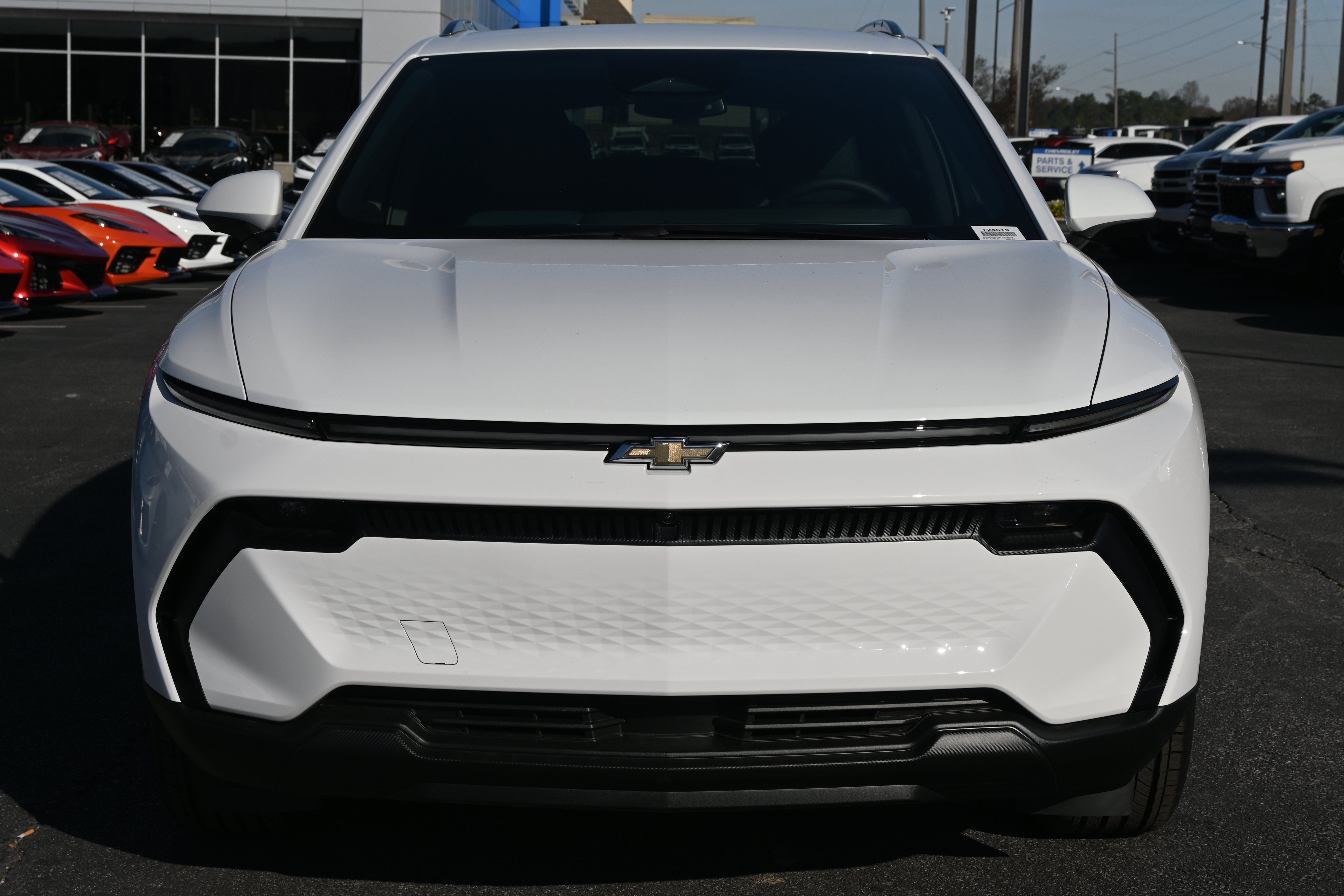 New 2026 Chevrolet Equinox EV LT FWD image 3