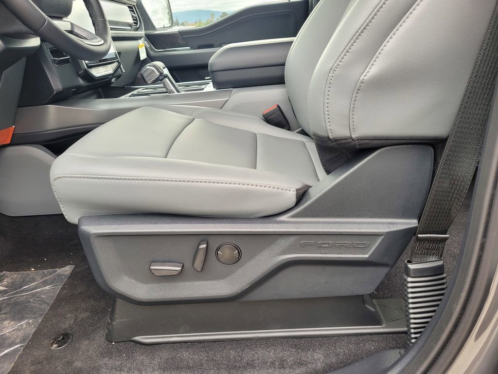 New 2025 Ford F150 Lightning Flash image 36