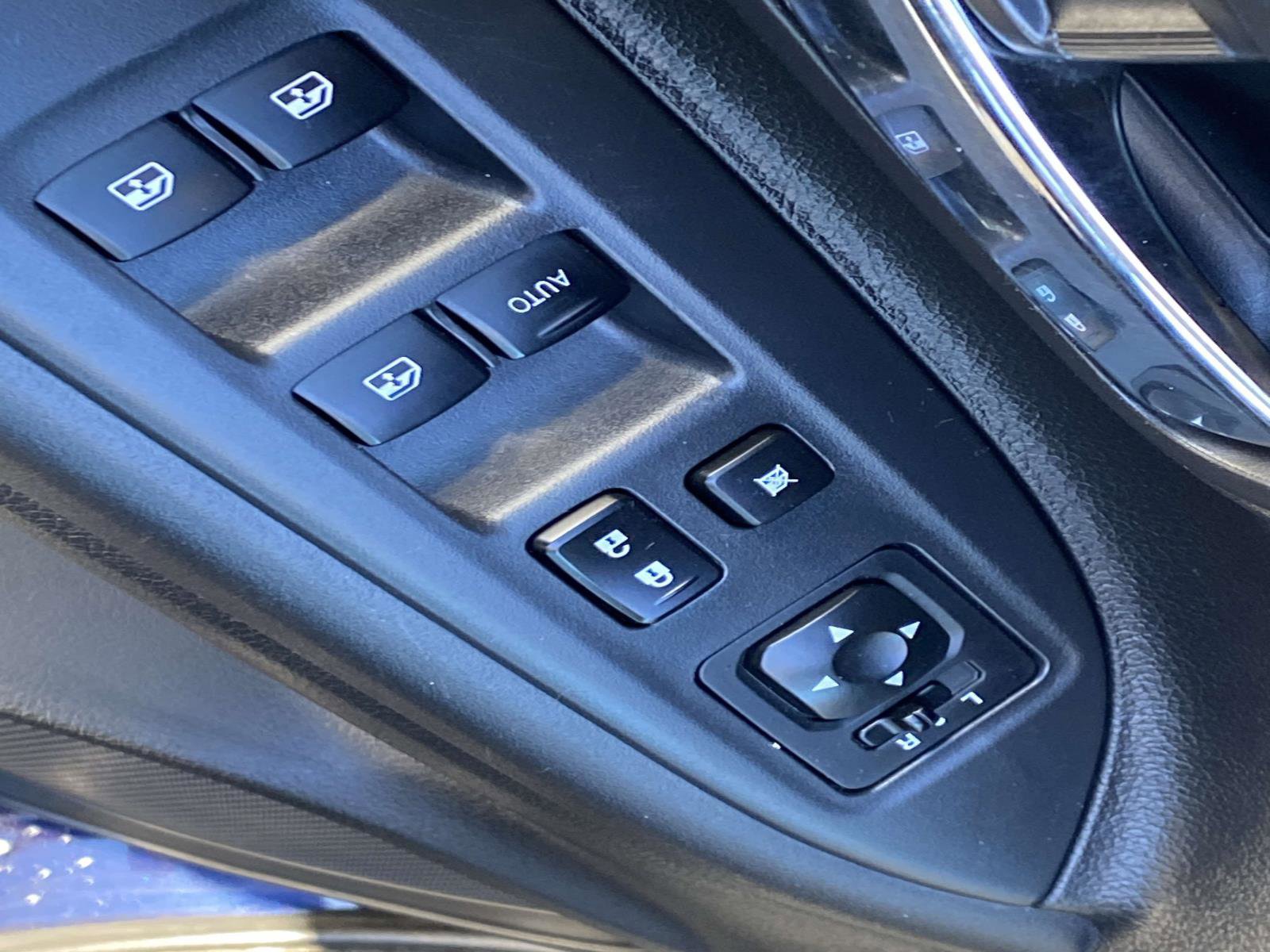 Used 2018 Mitsubishi Outlander ES image 23