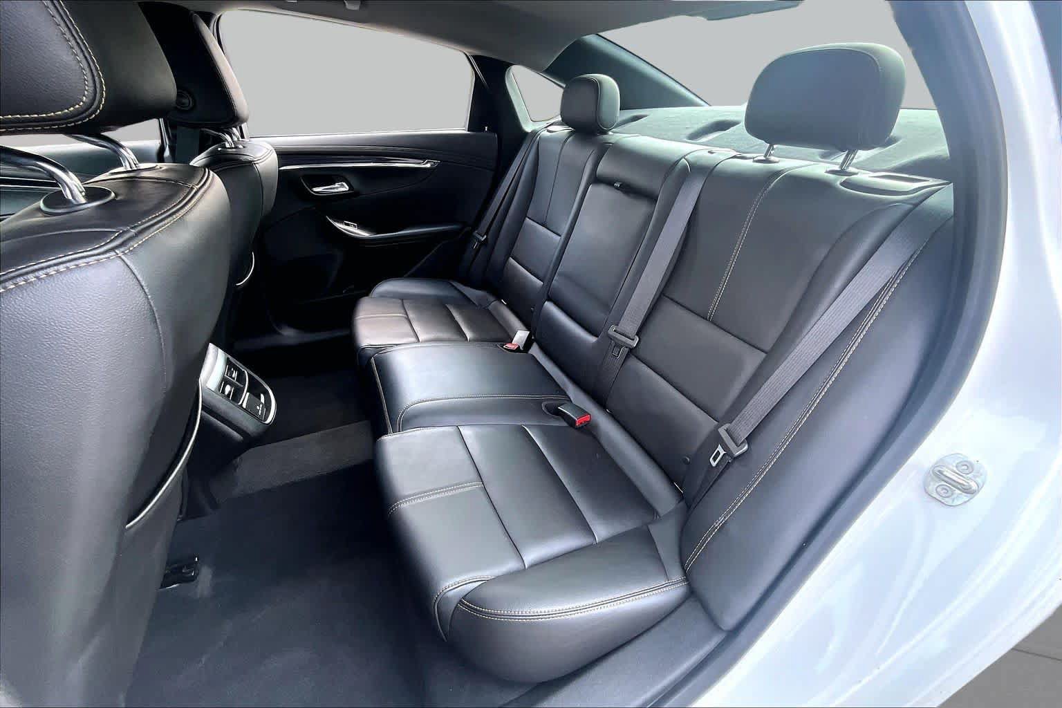 Used 2018 Chevrolet Impala LT w/ LT Leather Package FWD image 19
