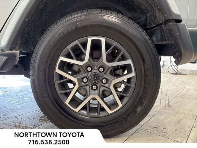 Used 2024 Jeep Wrangler Sahara w/ Safety Group image 25