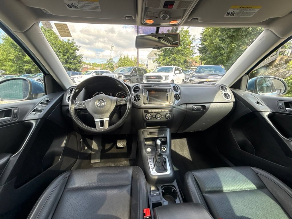 Used 2017 Volkswagen Tiguan Wolfsburg Edition AWD/4WD image 25