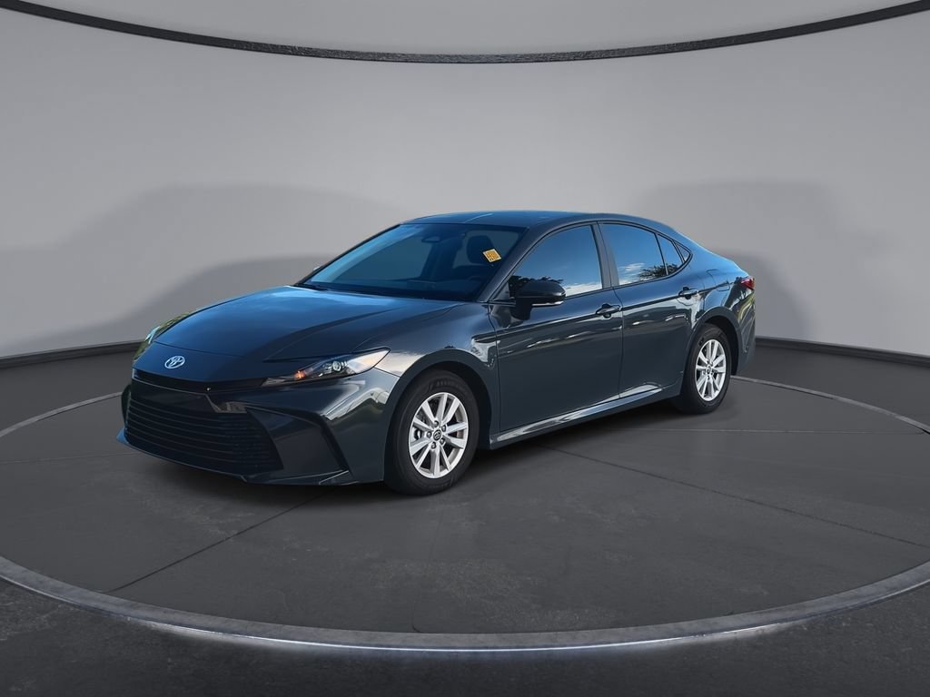Used 2026 Toyota Camry LE FWD image 4