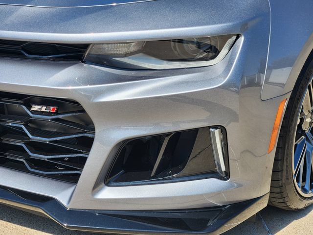 Used 2019 Chevrolet Camaro ZL1 RWD image 17