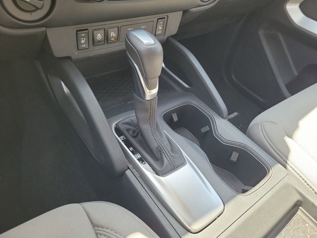 Certified 2022 Nissan Frontier SV image 33