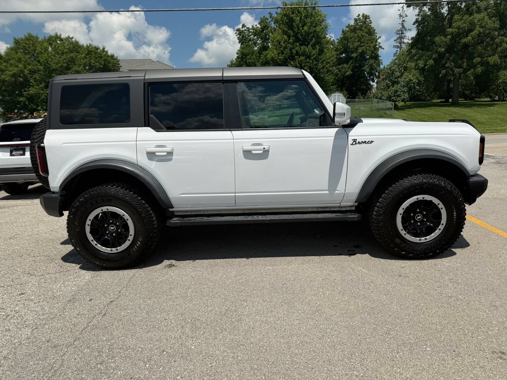 Used 2023 Ford Bronco Outer Banks w/ Sasquatch Package AWD/4WD image 4